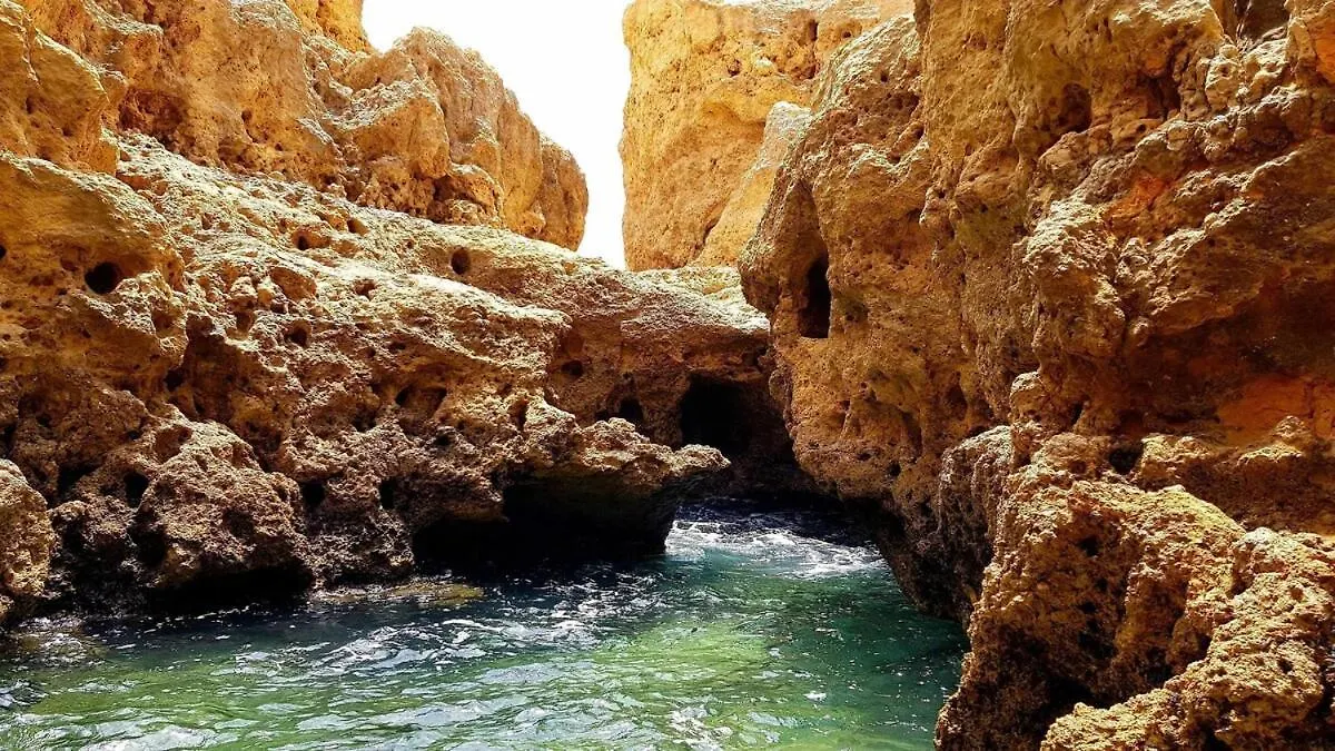 Апартаменты Albufeira, Sea And Old Town View  Албуфейра