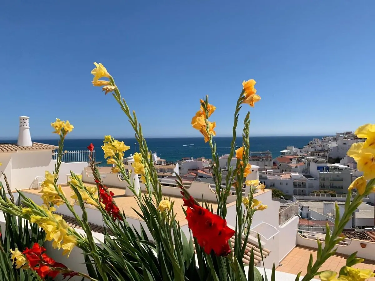 Апартаменты Albufeira, Sea And Old Town View