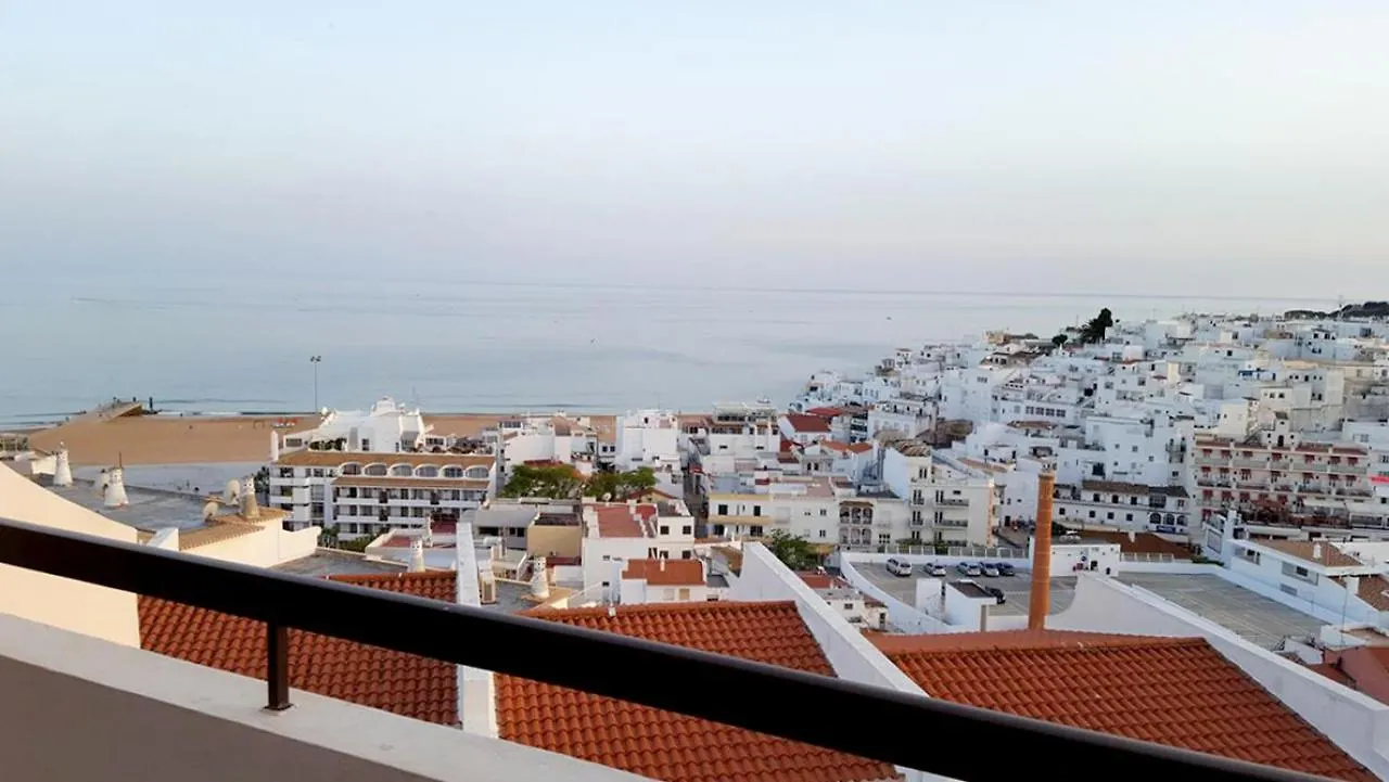 Апартаменты Albufeira, Sea And Old Town View  Албуфейра