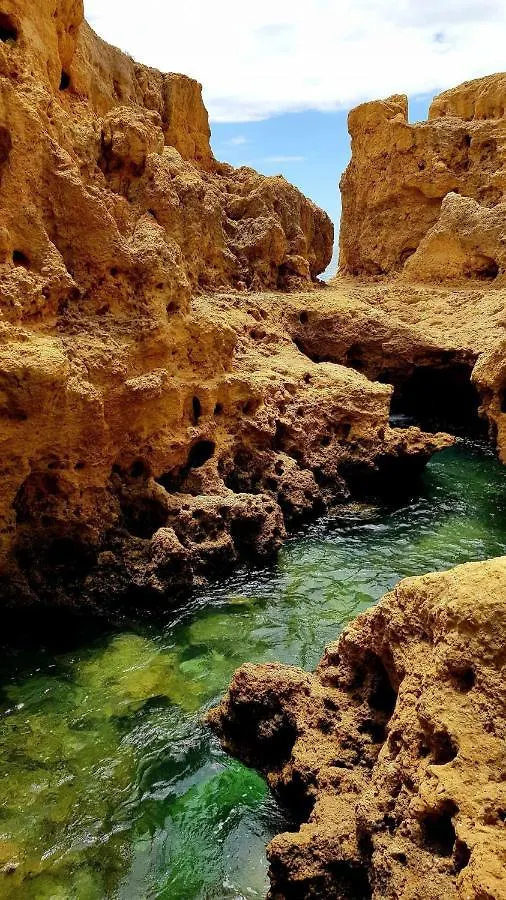 Albufeira, Sea And Old Town Viewアパートメント
