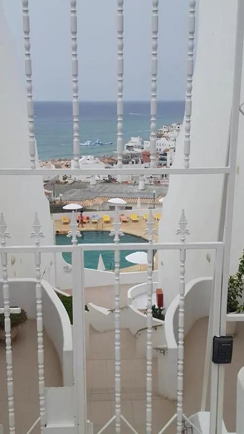 Albufeira, Sea And Old Town Viewアパートメント アパート アルブフェイラ